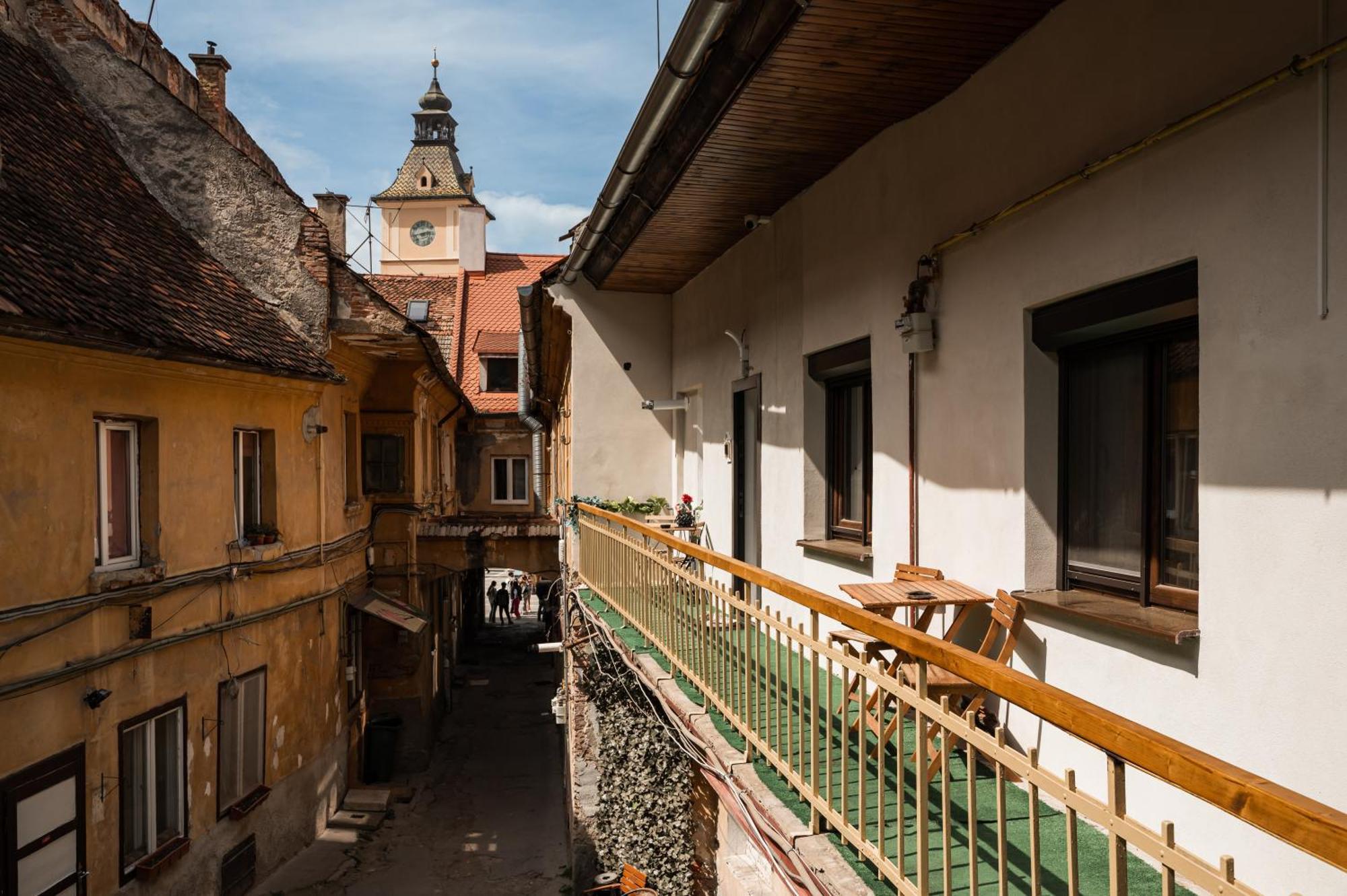 Harmonee - Central Retreat Braşov Buitenkant foto